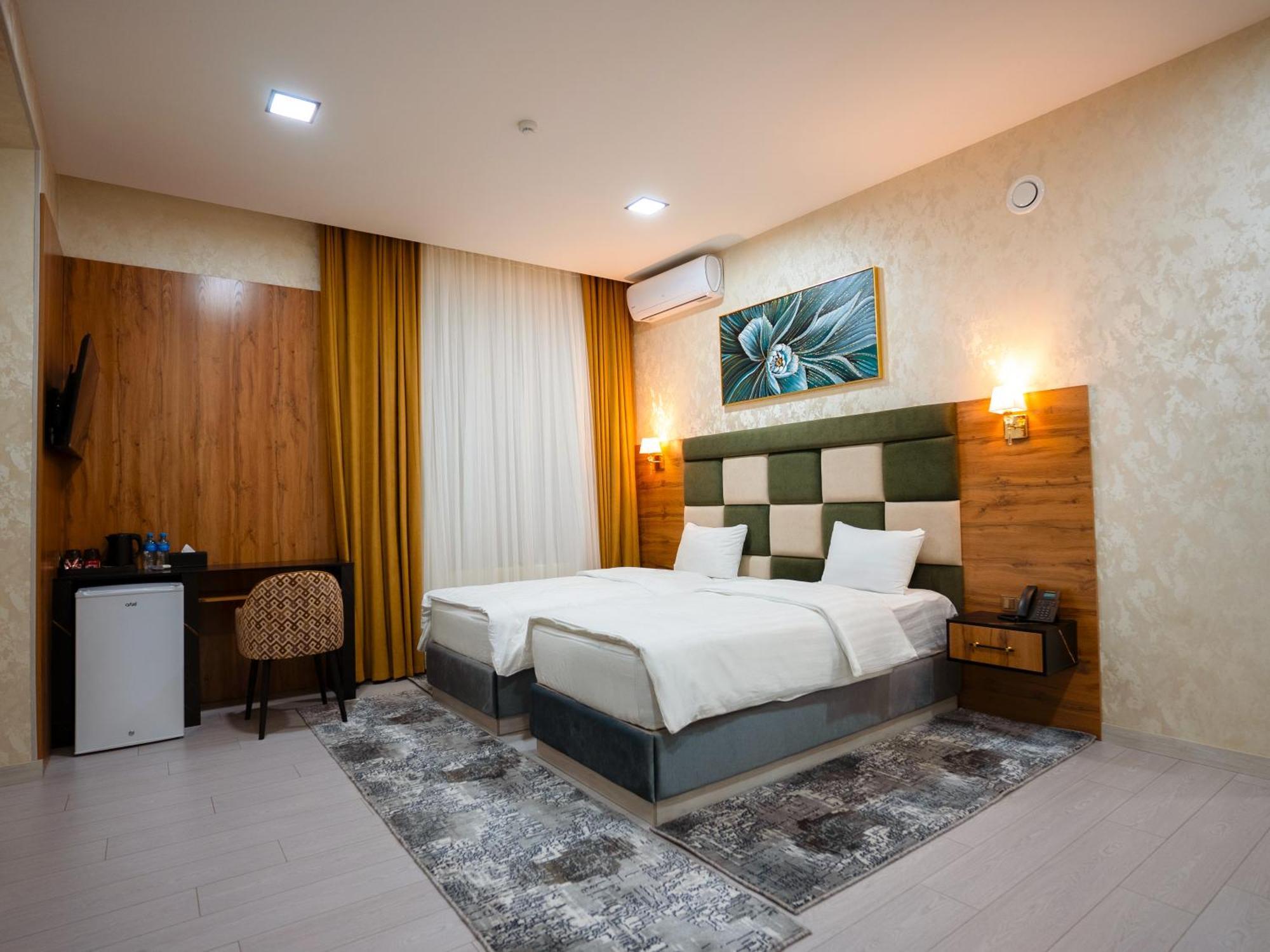 Avant Wellness Hotel Pool&Spa, Free Airport Shuttle Service Tasjkent Exteriör bild