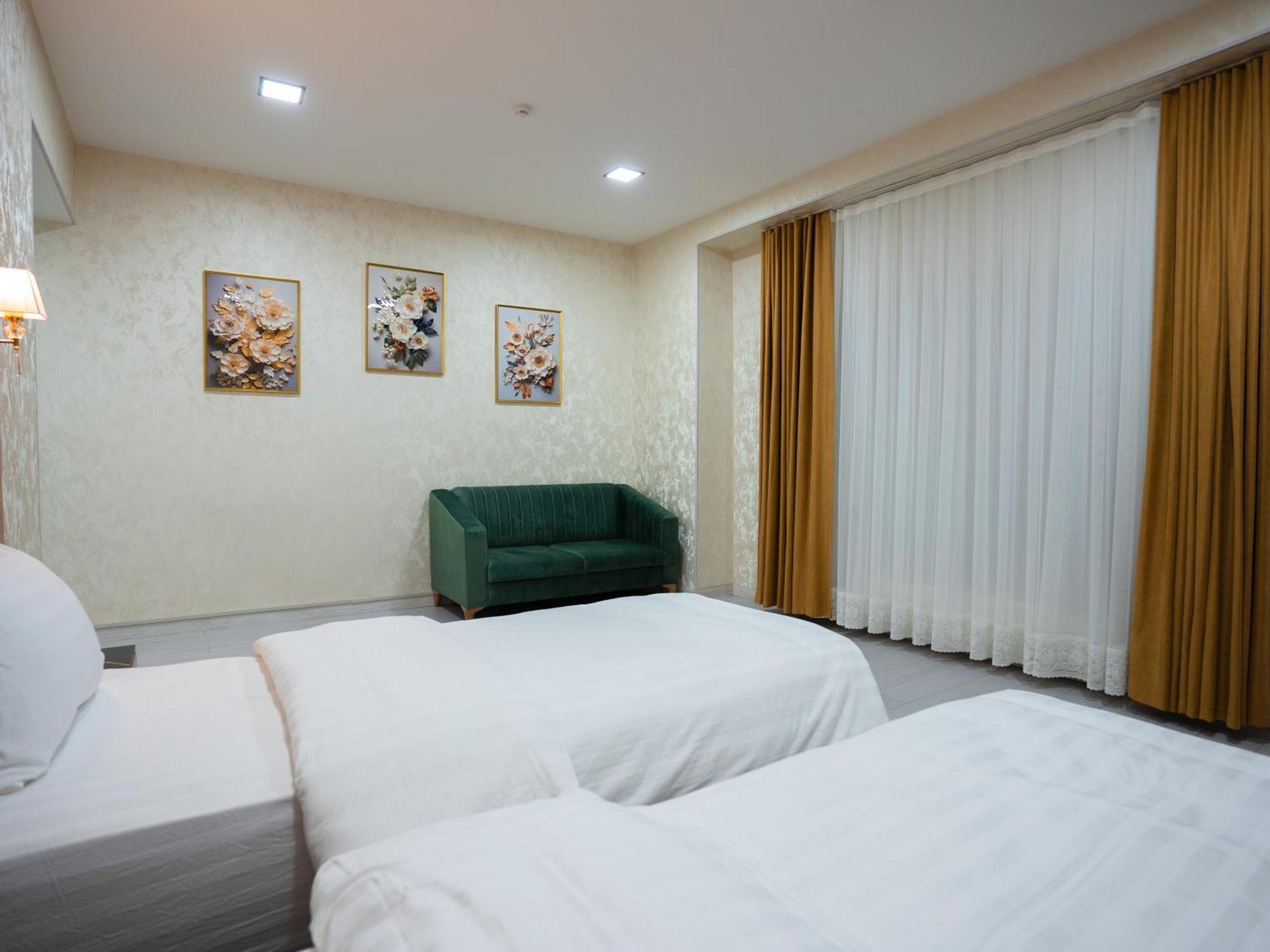 Avant Wellness Hotel Pool&Spa, Free Airport Shuttle Service Tasjkent Rum bild