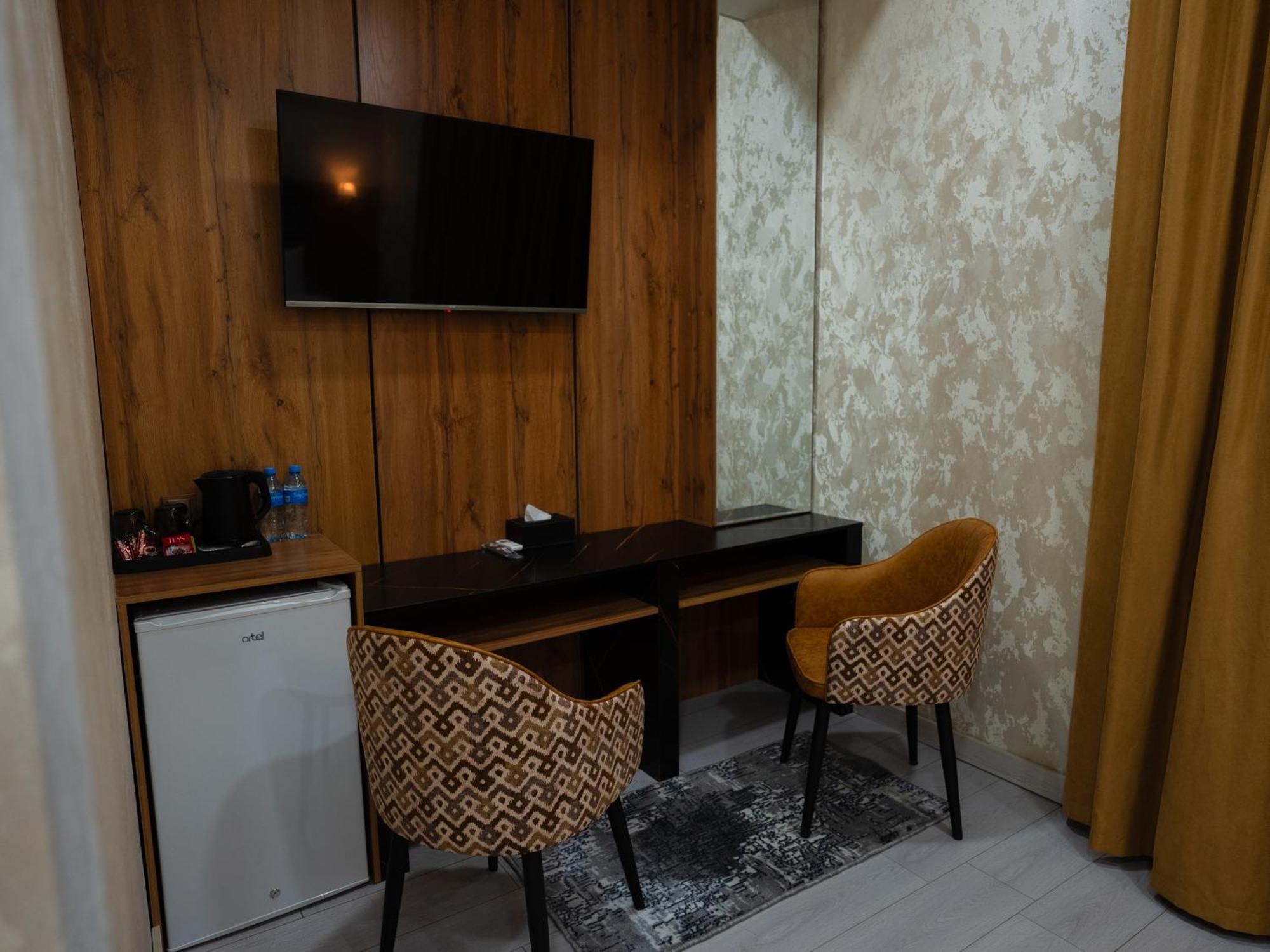 Avant Wellness Hotel Pool&Spa, Free Airport Shuttle Service Tasjkent Rum bild