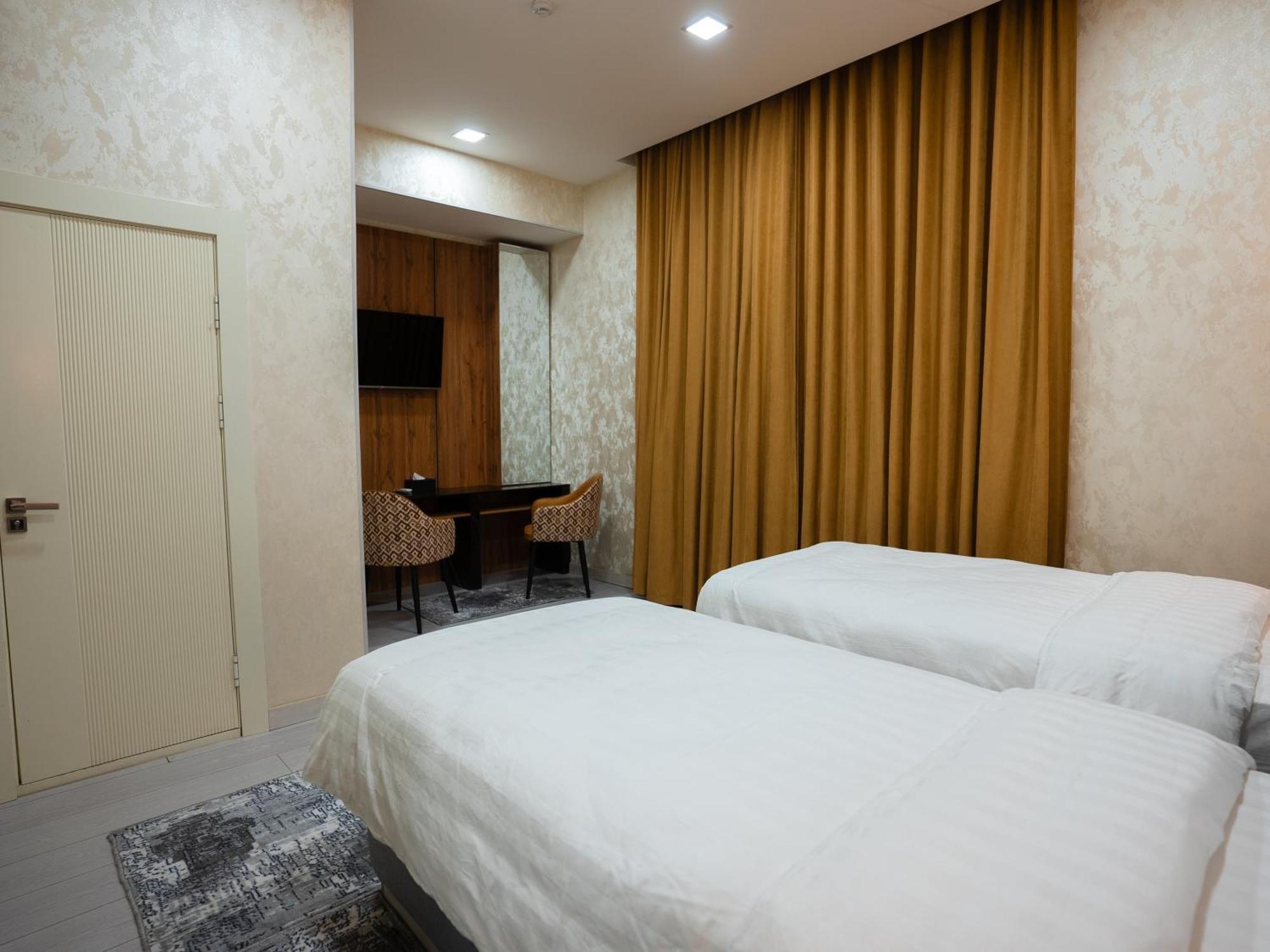Avant Wellness Hotel Pool&Spa, Free Airport Shuttle Service Tasjkent Rum bild