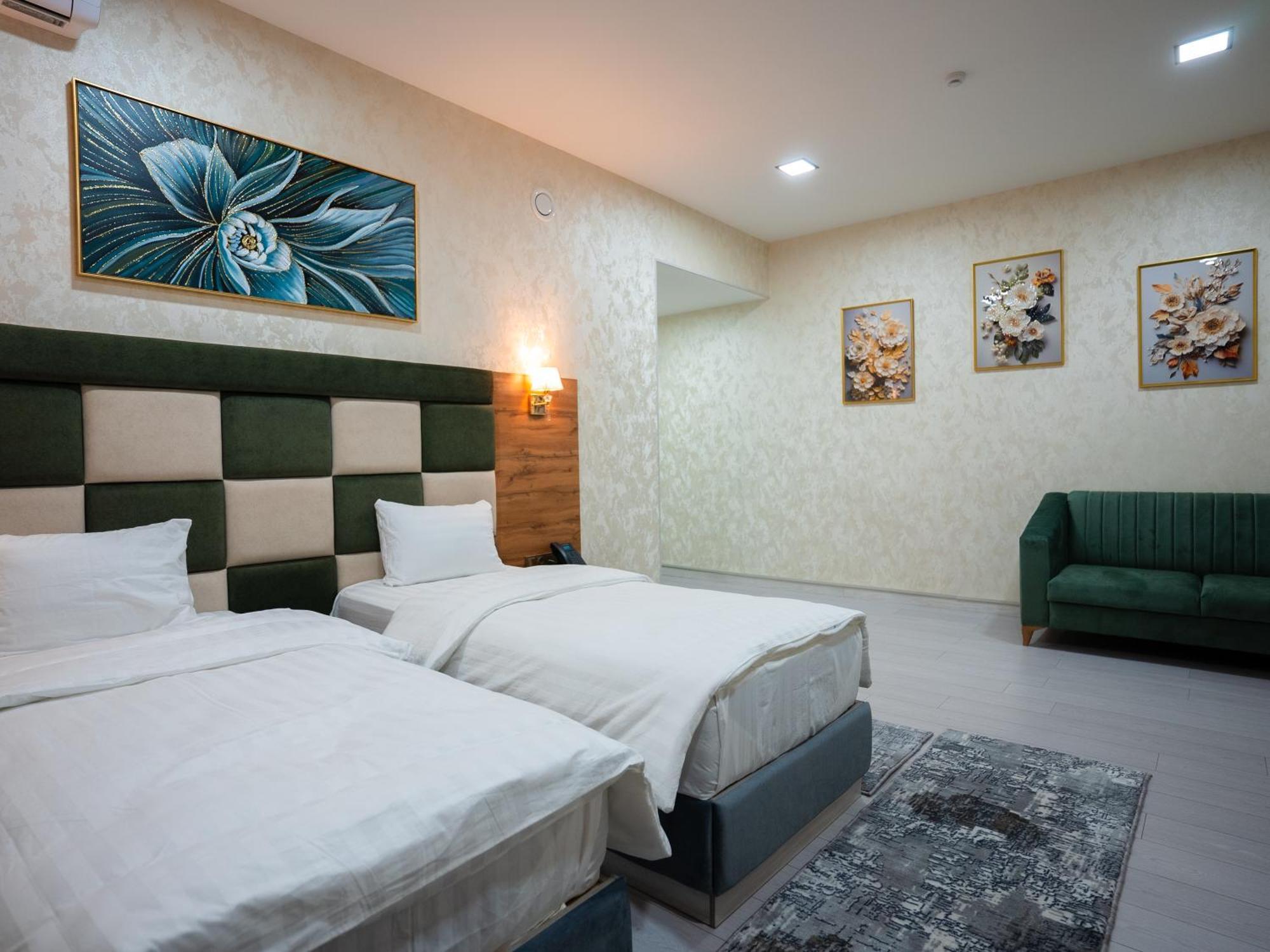 Avant Wellness Hotel Pool&Spa, Free Airport Shuttle Service Tasjkent Rum bild